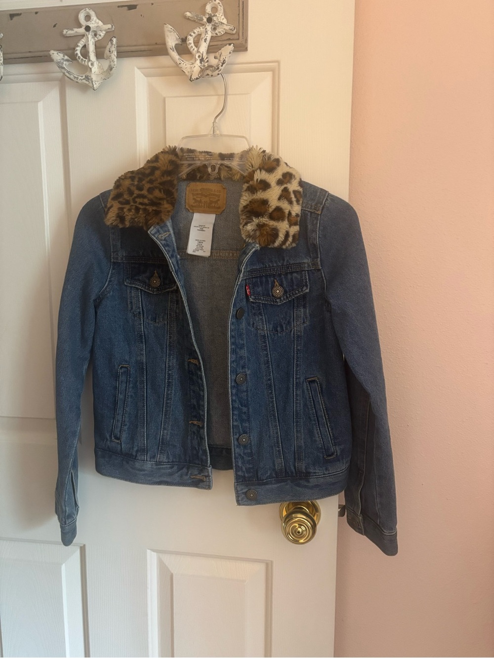 Levi's Blue Denim Jacket with Leopard Faux-Fur Collar